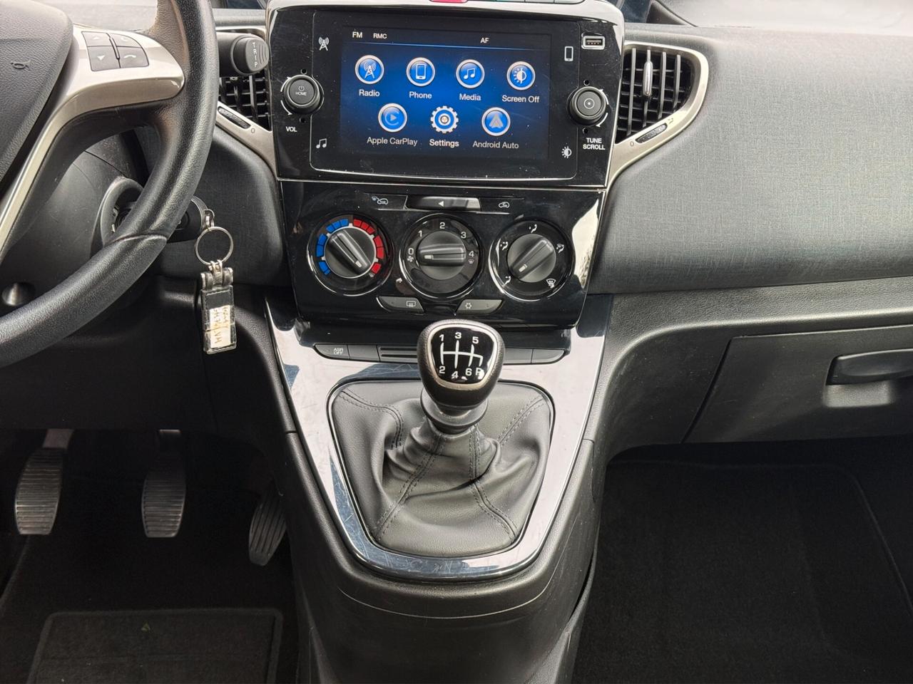 Lancia Ypsilon 1.0 FireFly 5 porte Hybrid Gold - 2023