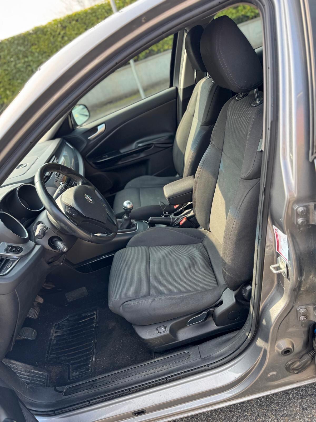 Alfa Romeo Giulietta 2.0 JTDm-2 140 CV Exclusive