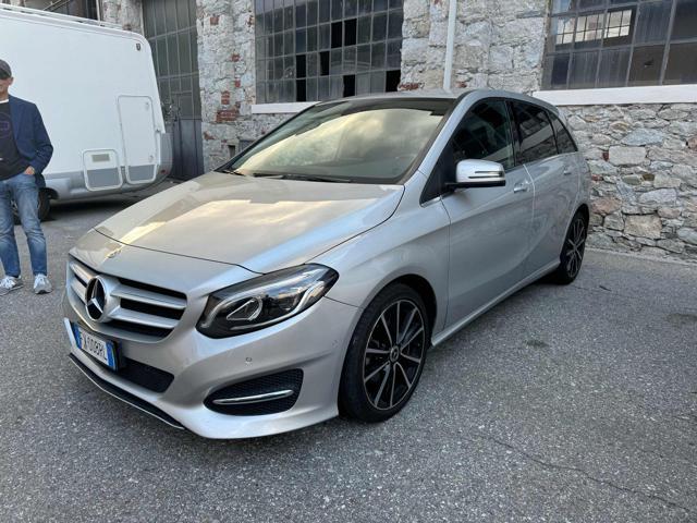 MERCEDES-BENZ B 200 d Automatic Sport