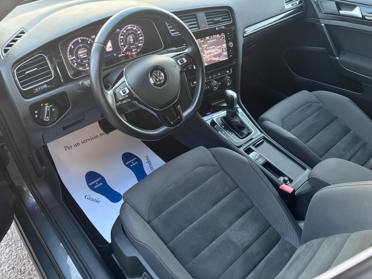 Volkswagen Golf 2.0 TDI DSG 5p. Executive BMT IVA ESPOSTA