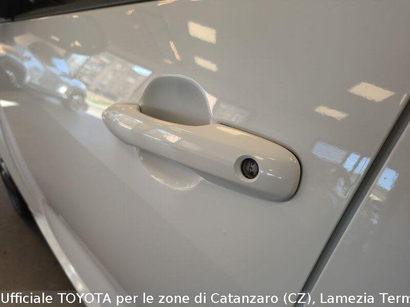 Toyota Yaris Yaris 1.5 Hybrid 5 porte Business