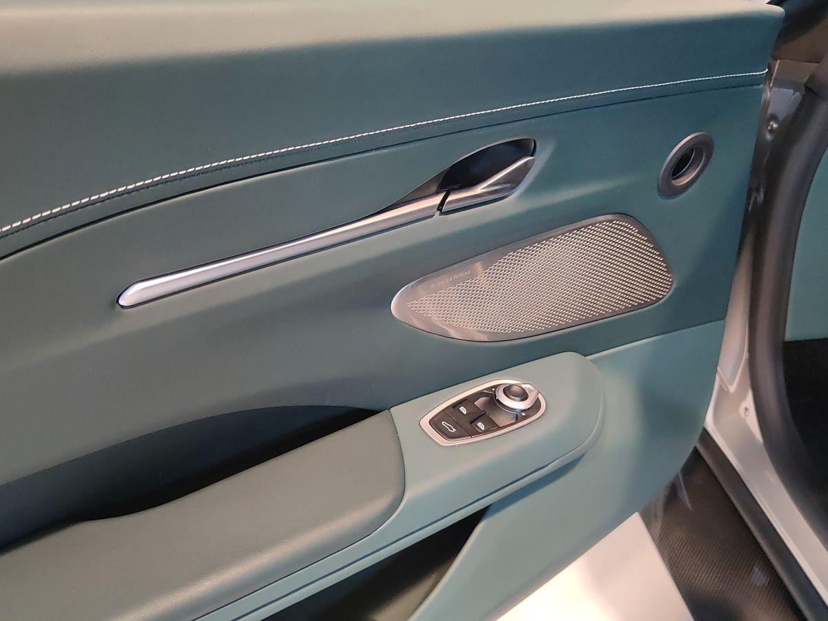 ASTON MARTIN VANTAGE MY26.5