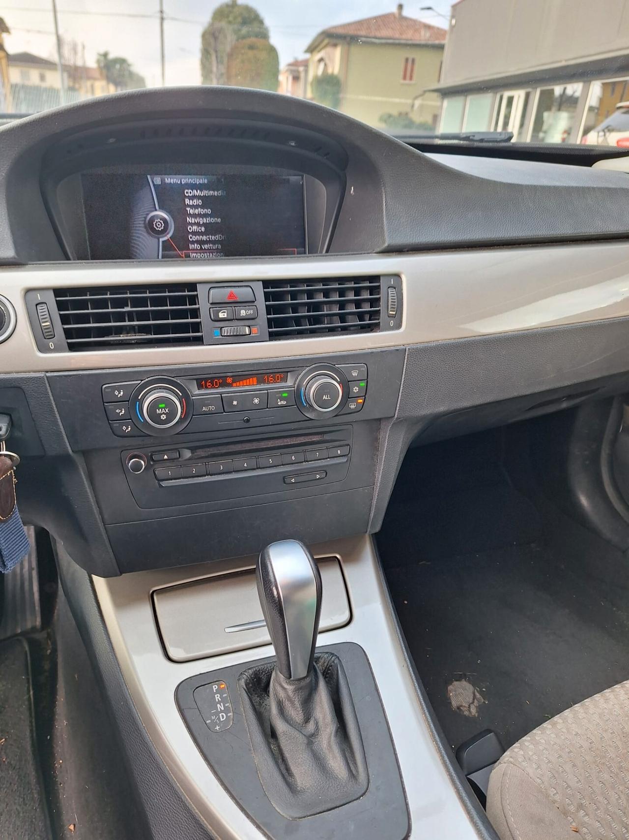 Bmw 318 318d 2.0 143CV cat Touring Attiva