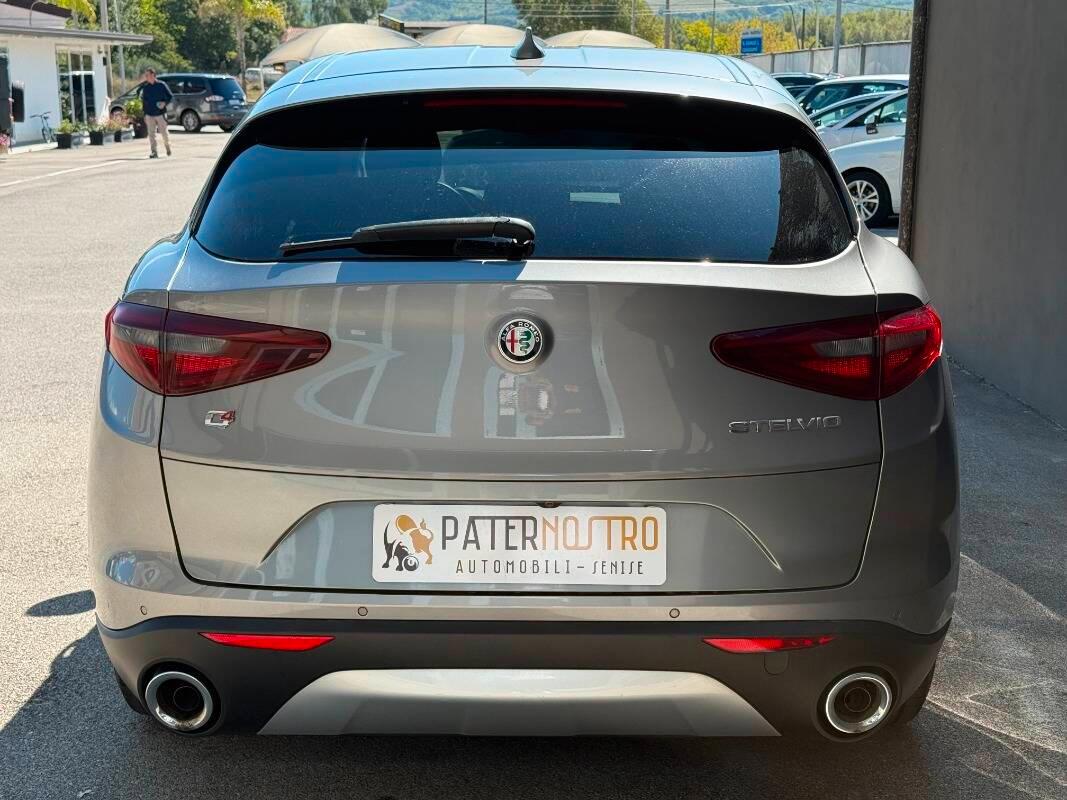Alfa Romeo Stelvio 2.2 t Executive Q4 210cv auto