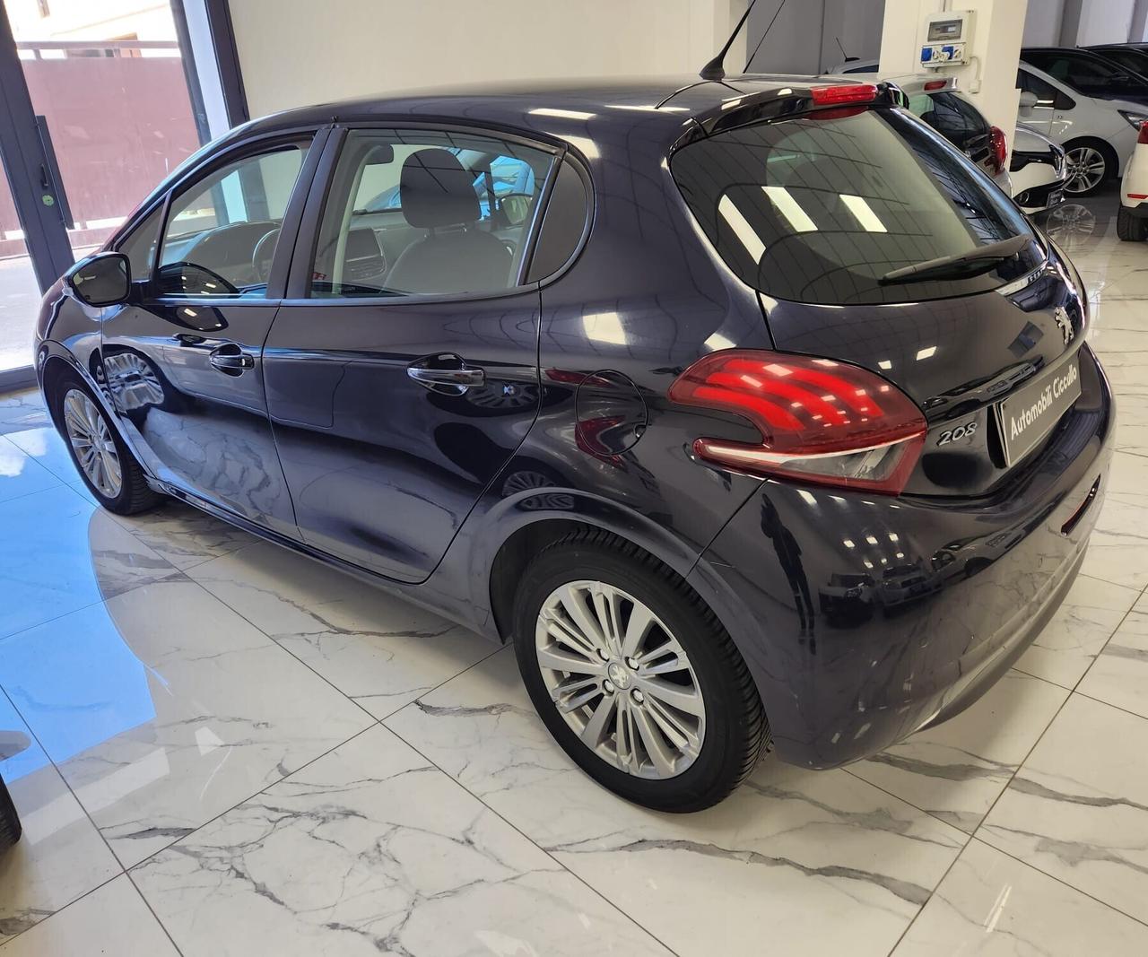 Peugeot 208 BlueHDi 1.6D 75CV 5 porte Allure