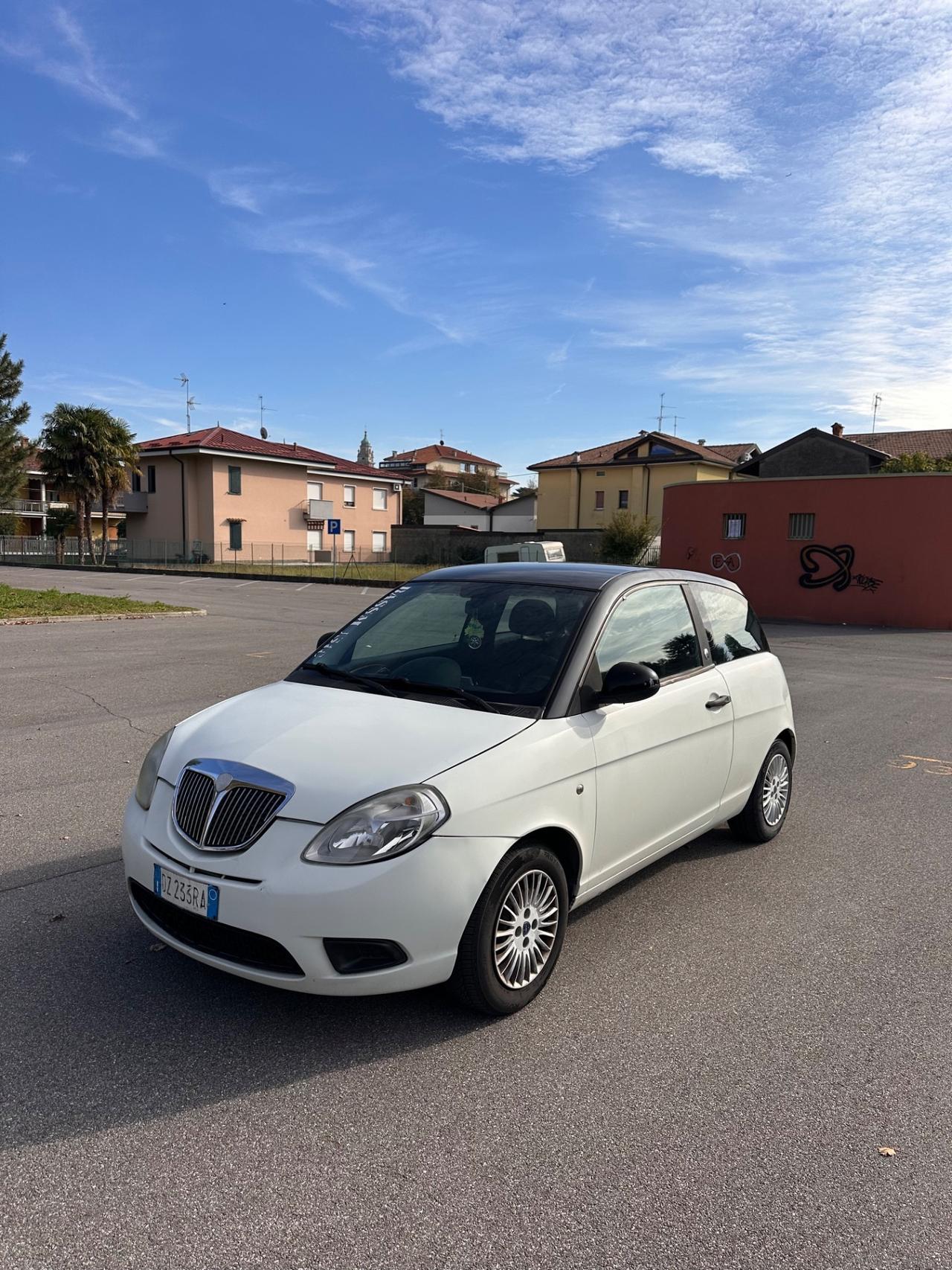 Lancia Ypsilon 1.4 Benzina/GPL