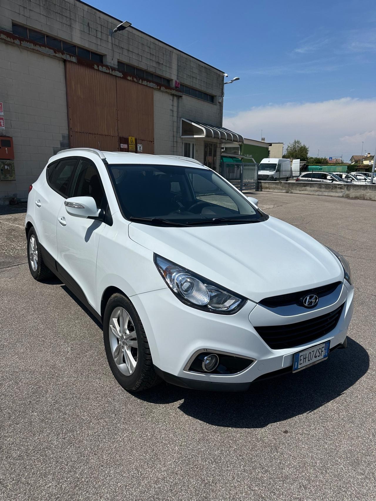 Hyundai iX35 2.0 CRDi 4WD Comfort gancio traino