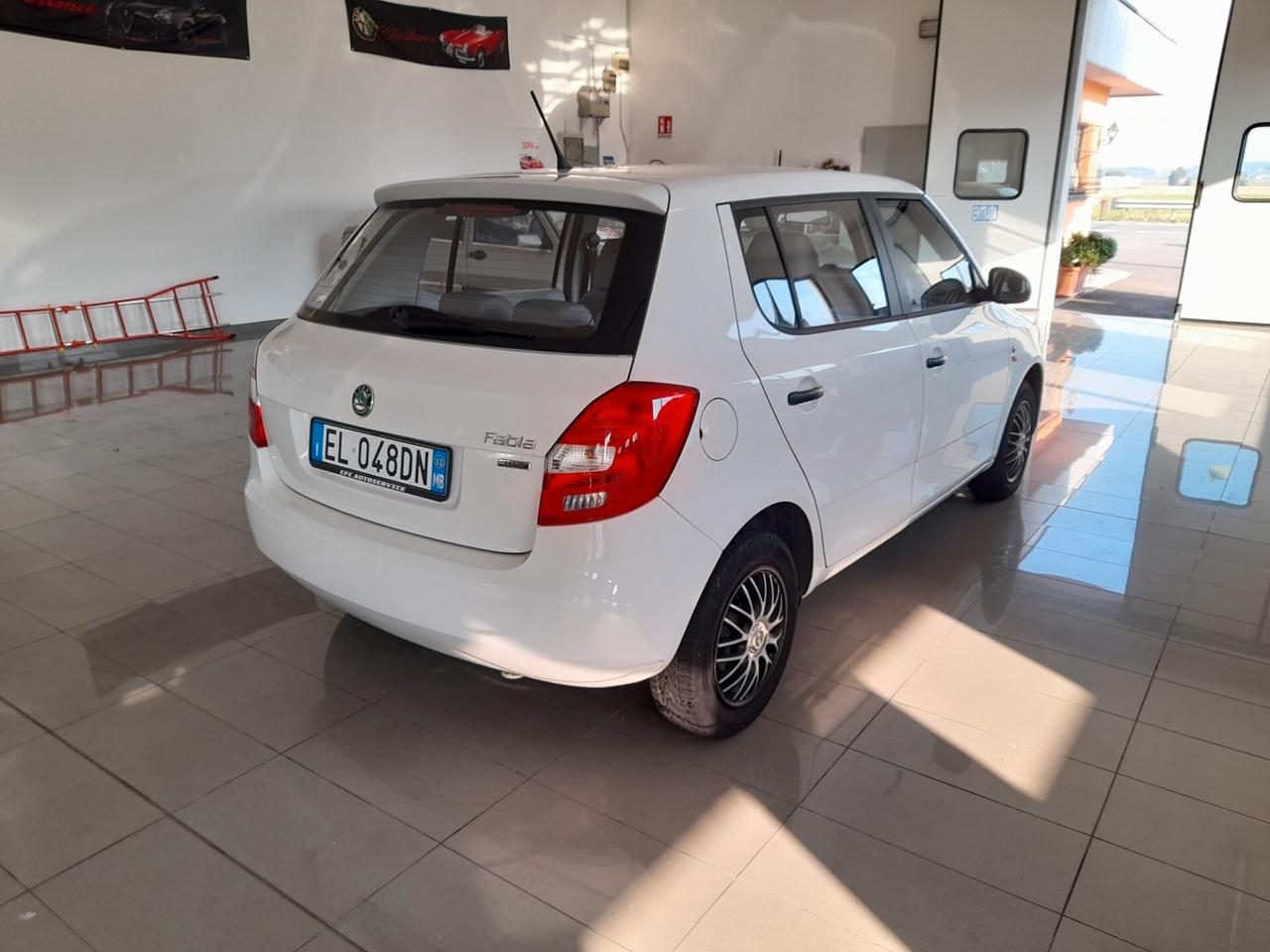 Skoda Fabia 1.2 6V 60CV 5p. Active