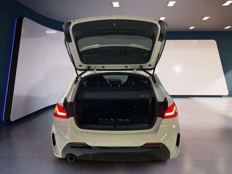 BMW Serie 1 F40 116d Msport auto