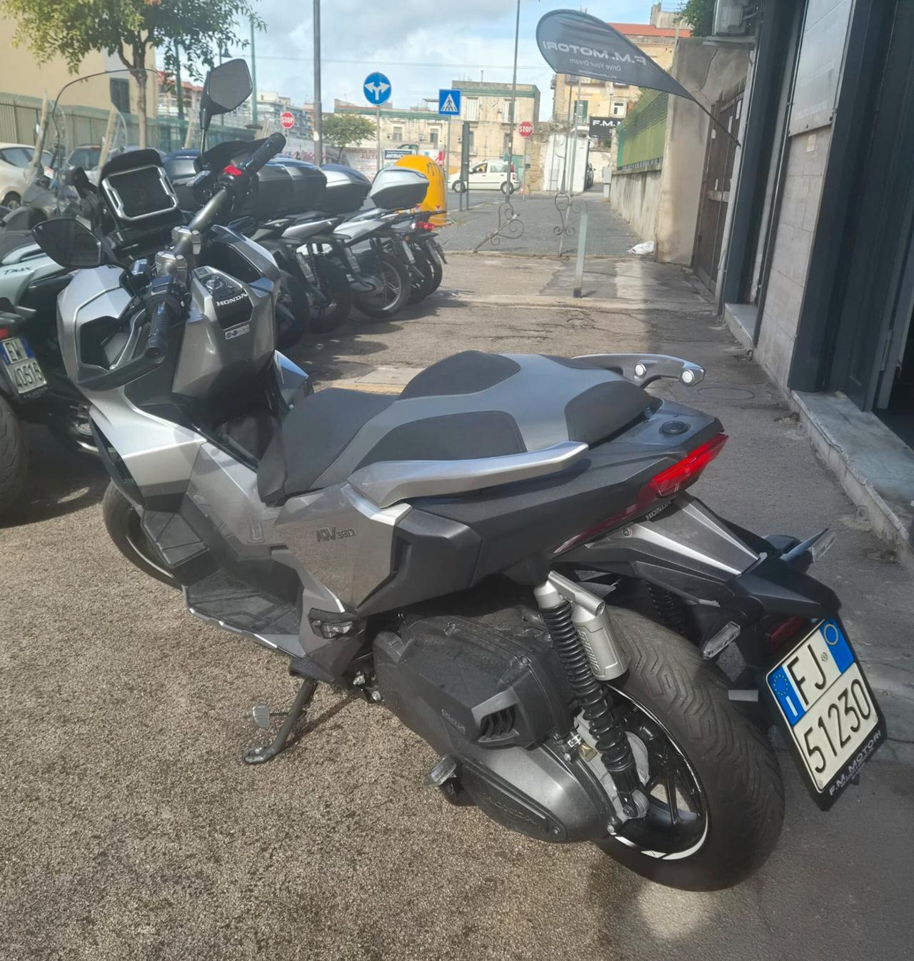Honda ADV 350