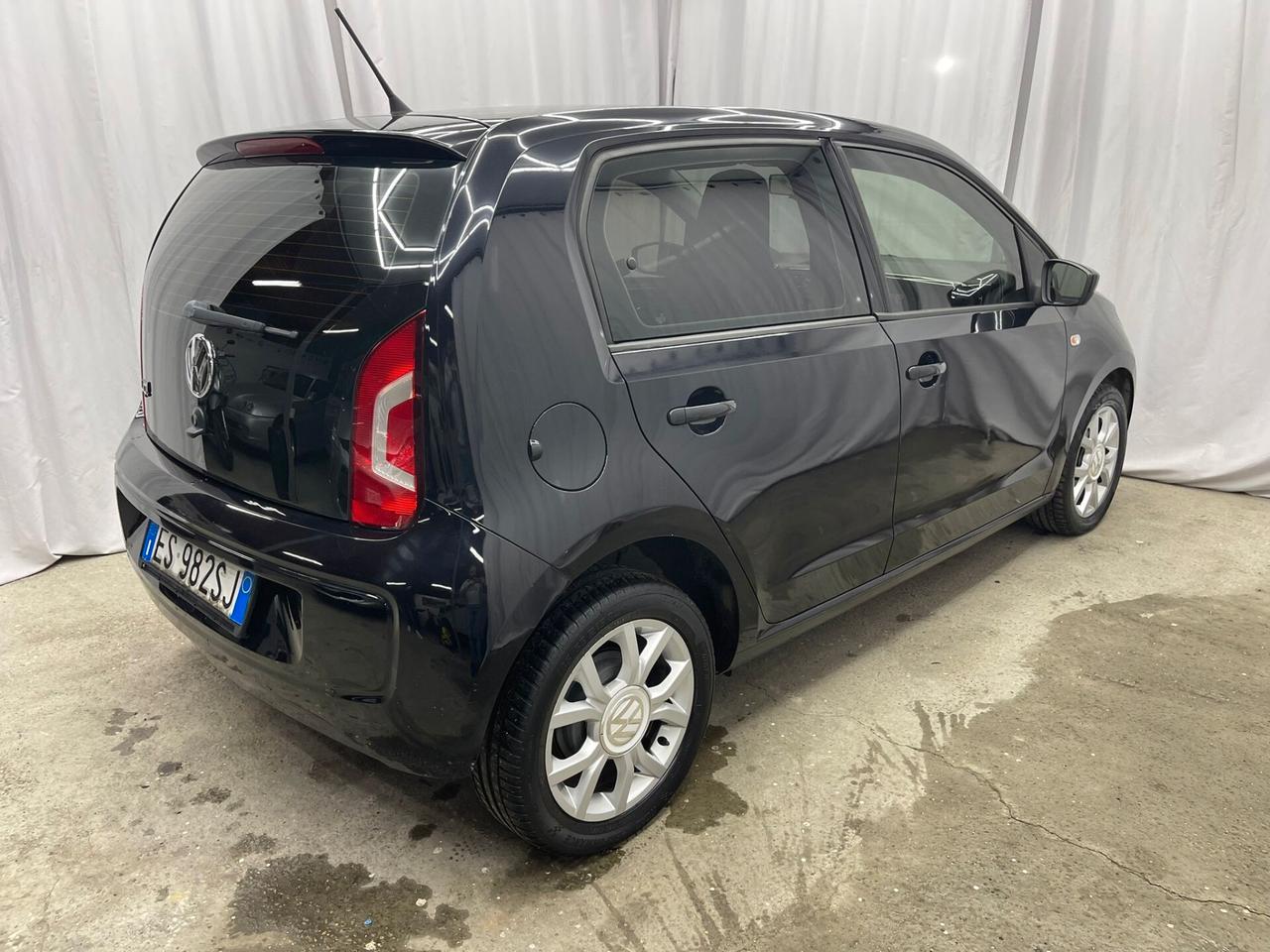 Volkswagen up! 1.0 5p. move