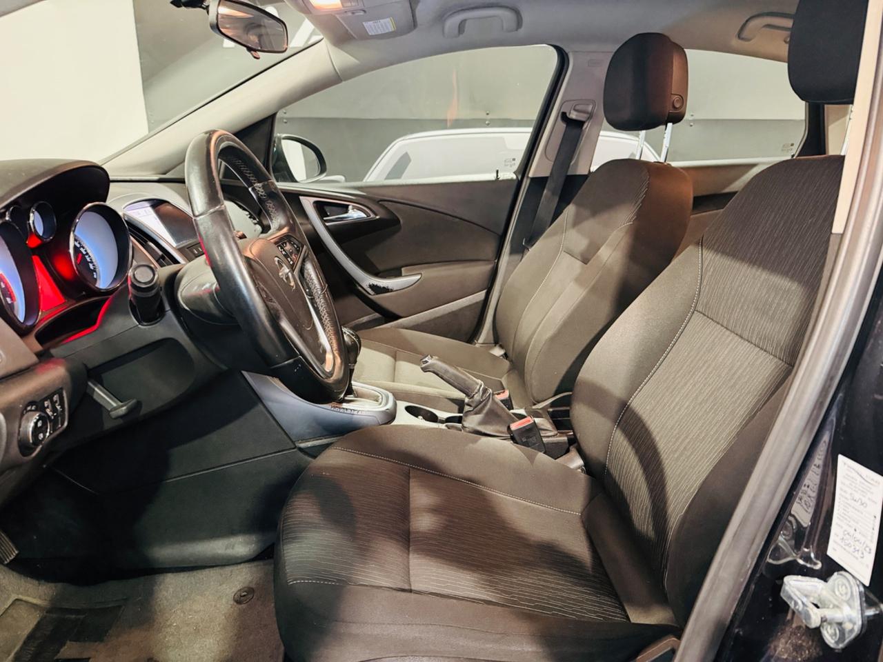 Opel ASTRA 1.4 100 CV* 5 porte Cosmo*NEOPATENTATI*GPL*