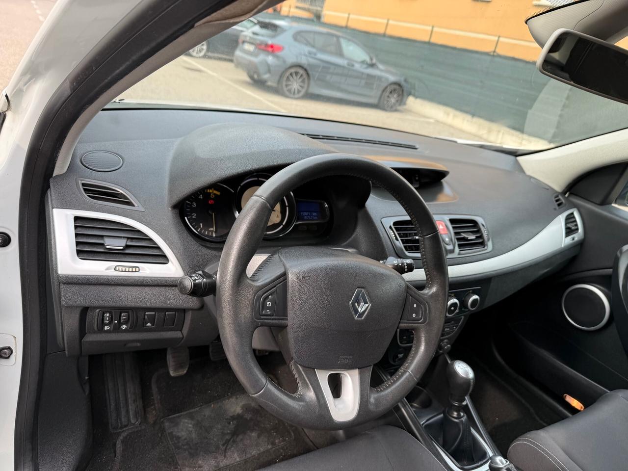 Renault Megane 1.5 dci - 12 MESI DI GARANZIA -