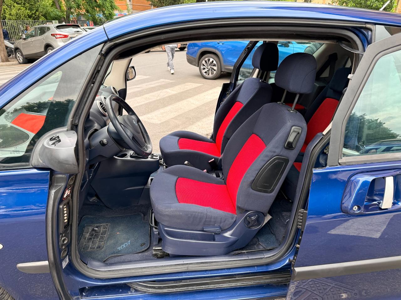 Peugeot 1007 1.4 73cv Mega tagliando!!! Porte elettriche