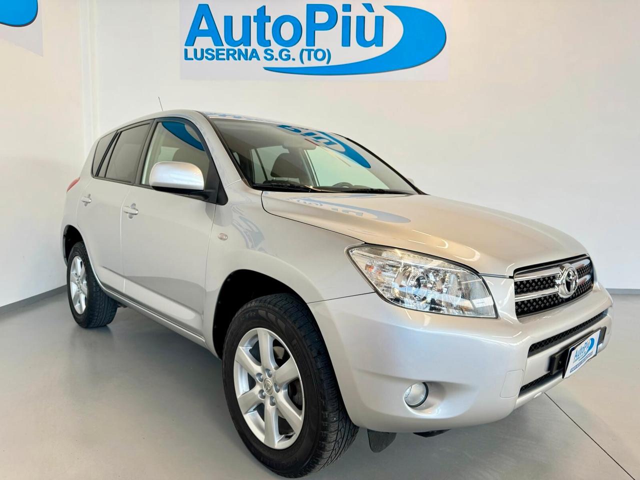 Toyota RAV-4 Crossover 2.0 aut. Sol 152 CV