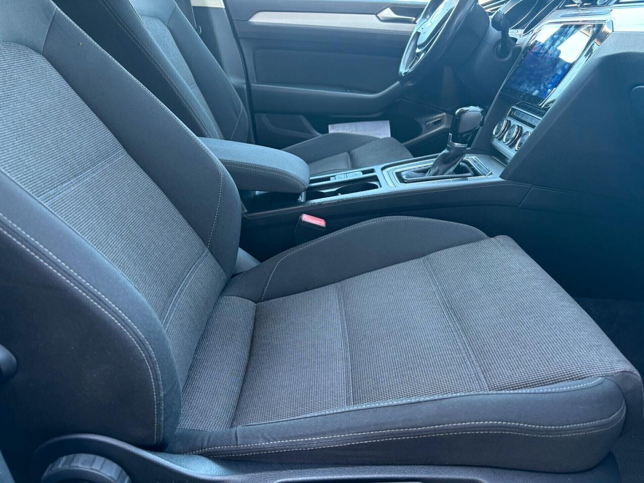 Volkswagen Passat Variant BUSINESS 2.0 TDI DSG BMT