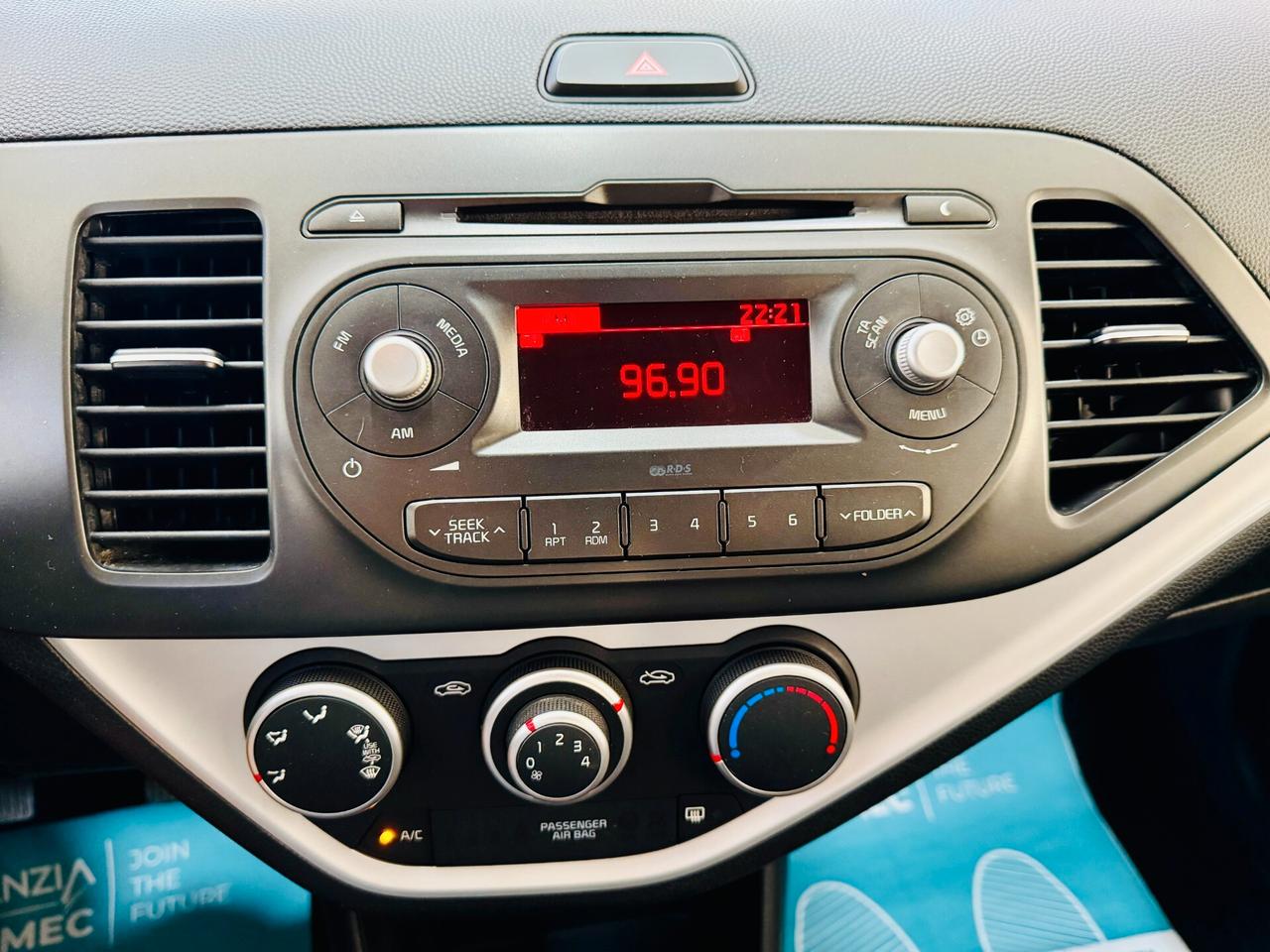 Kia Picanto 1.0 Benz 65Cv 5 Posti 5 porte