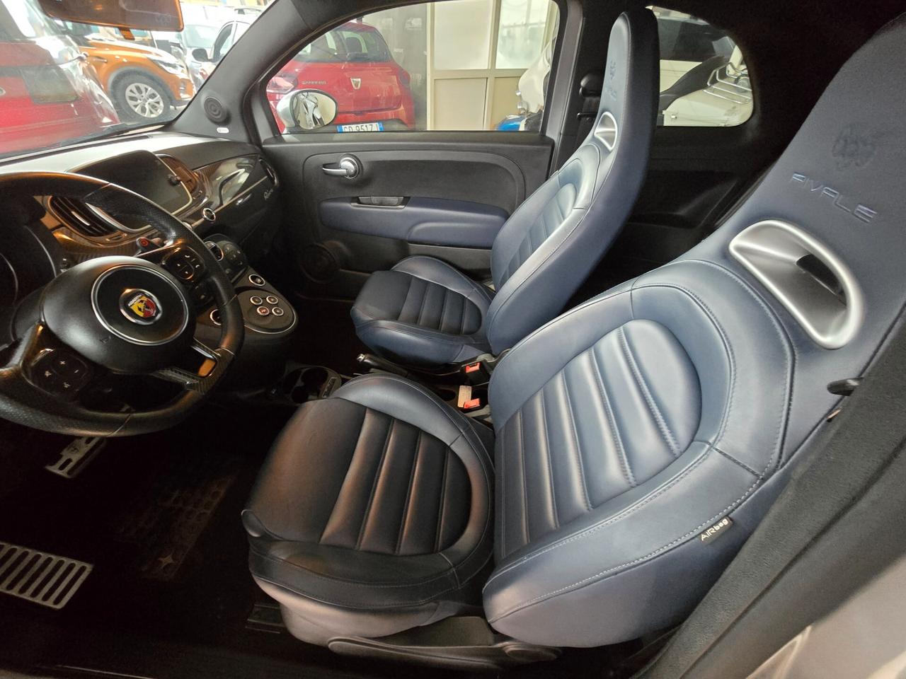 Abarth 695 C 1.4 Turbo T-Jet Rivale