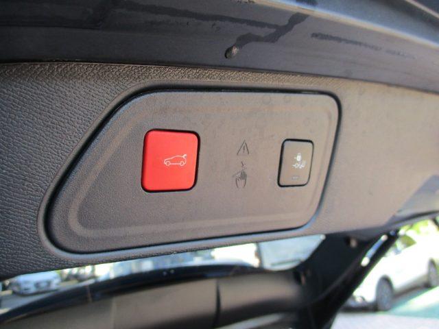 PEUGEOT 3008 PureTech Turbo 130 S&S Allure Pack