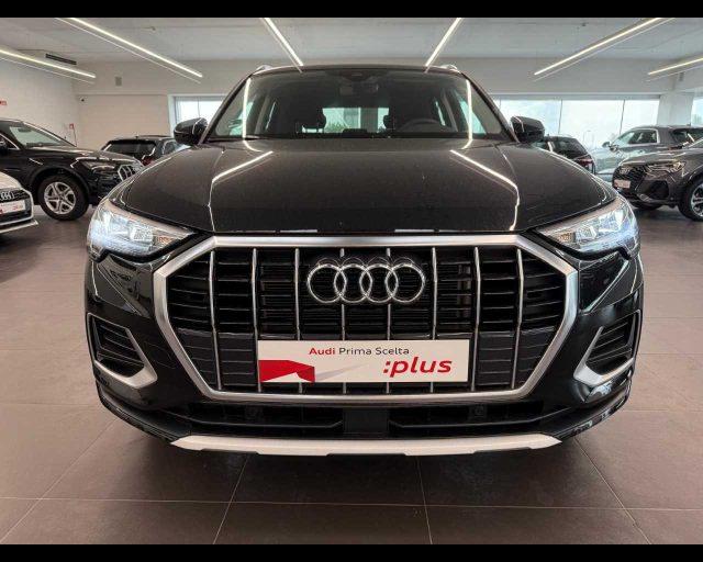 AUDI Q3 35 TFSI S tronic Business Advanced