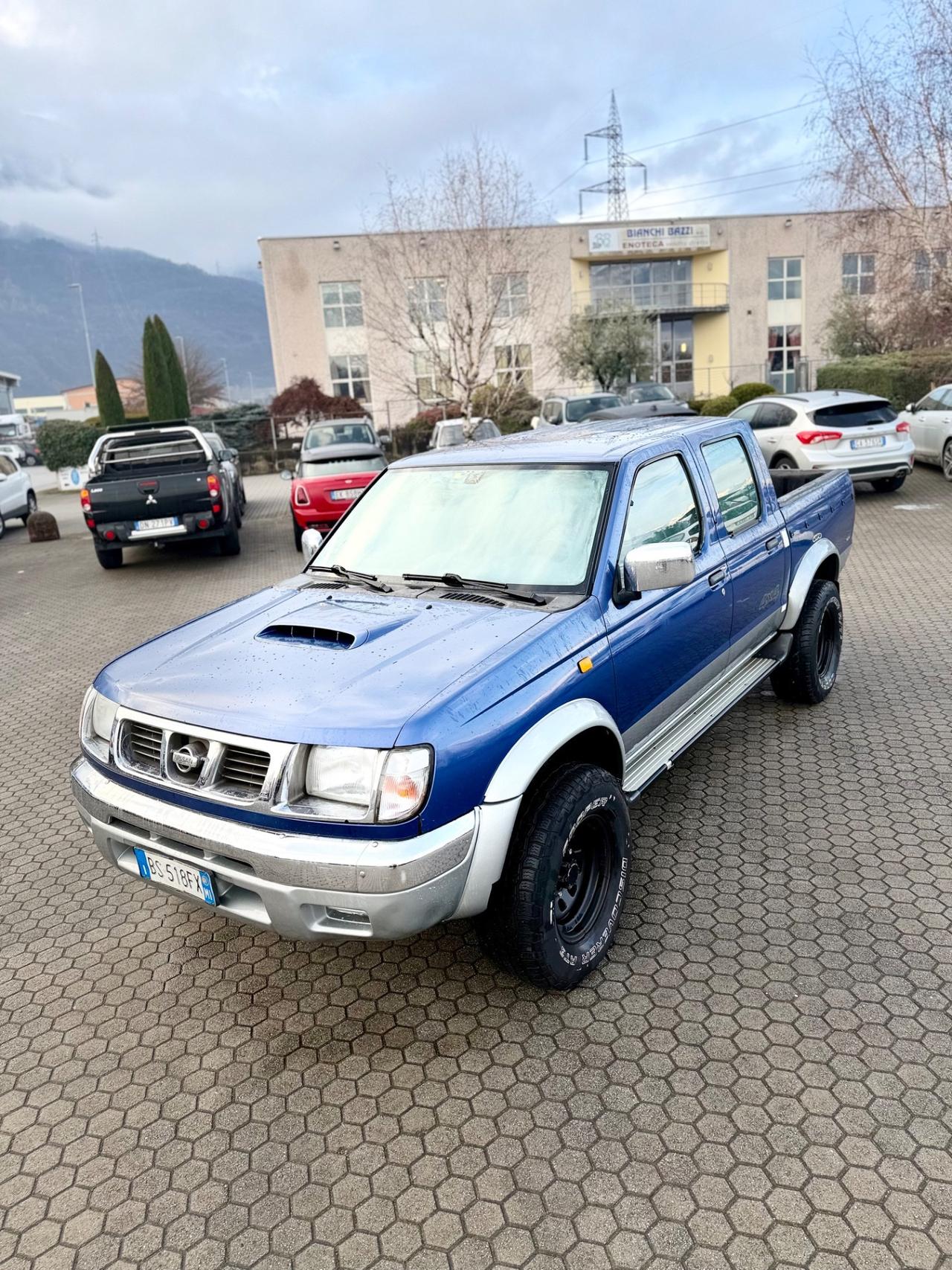 Nissan navara d22 pick up motore a ingranaggi