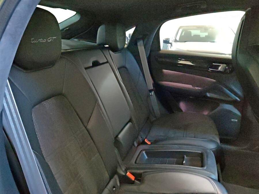 Porsche Cayenne Coupé 4.0 Turbo GT