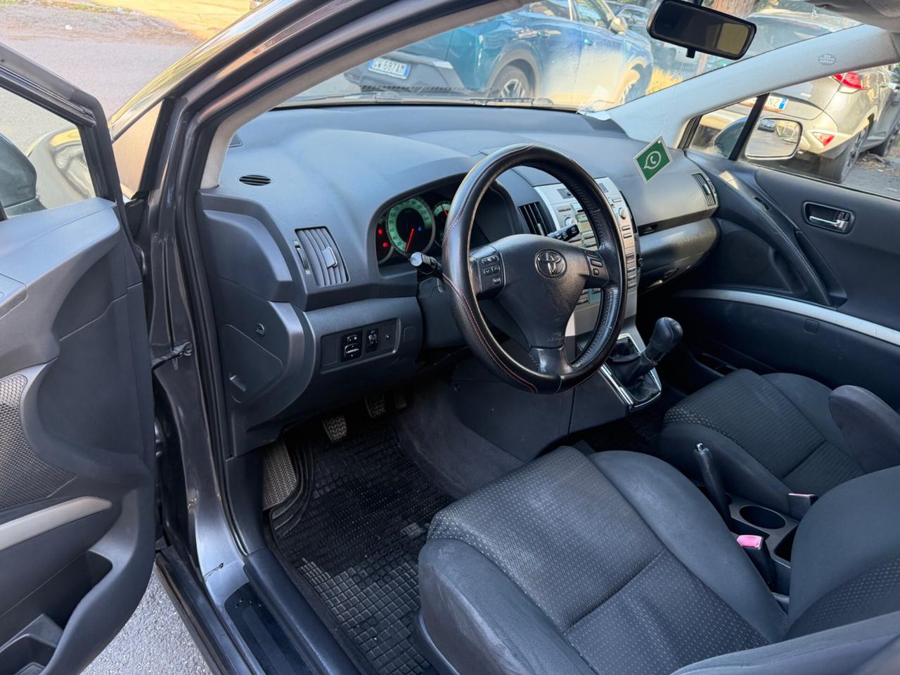 Toyota Corolla Verso 2.2 D 136cv