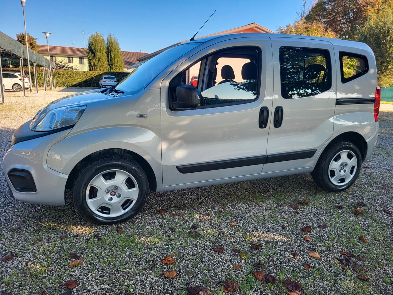 Fiat Qubo 1.3 MJT 80 CV Lounge con 34000 km