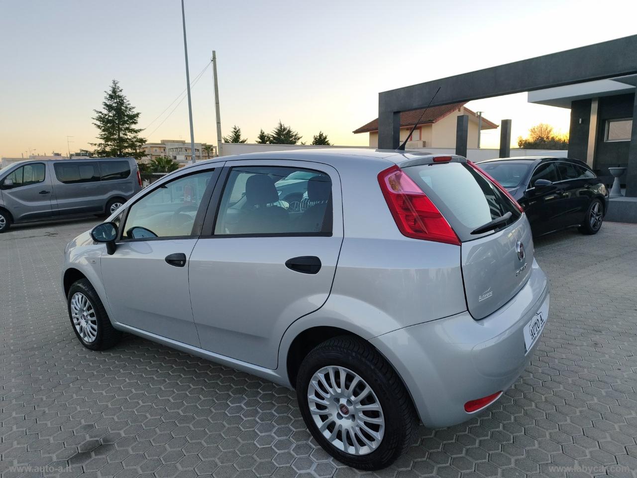 FIAT Punto 1.4 8V 5p. Natural Power Street