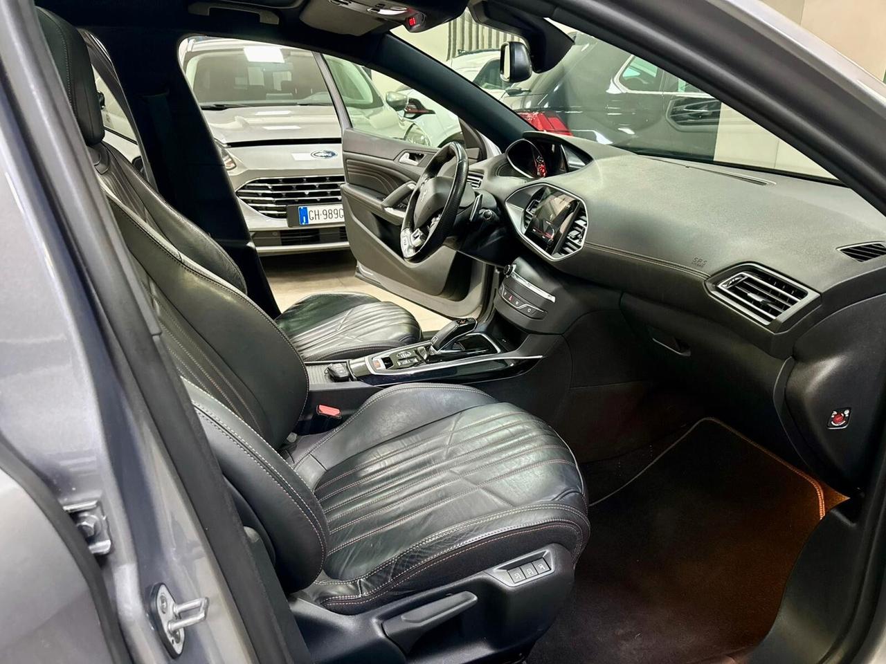 Peugeot 308 1.5 BlueHDi 130cv EAT8 GT Pack 2021