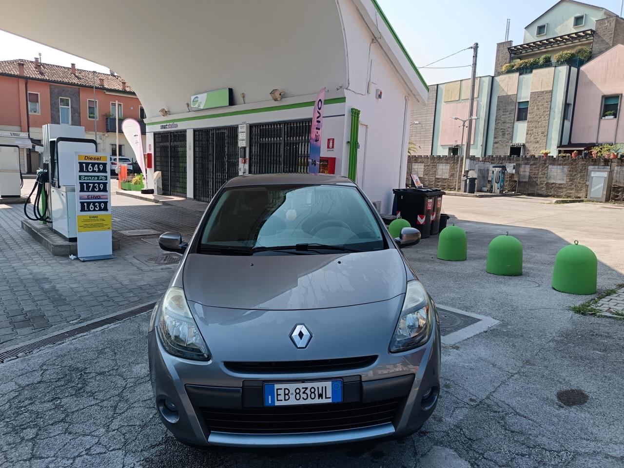 Renault Clio 1.2 Benz 2010 ok neo patente