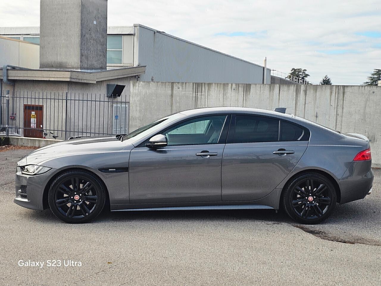 Jaguar XE R DINAMIC 2.0 DIESEL UNICO PROPRIETARIO ANNO 2018