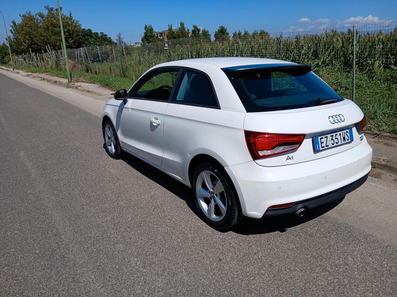 Audi A1 1.0 TFSI ultra Metal plus SOLO 27 MILA KM