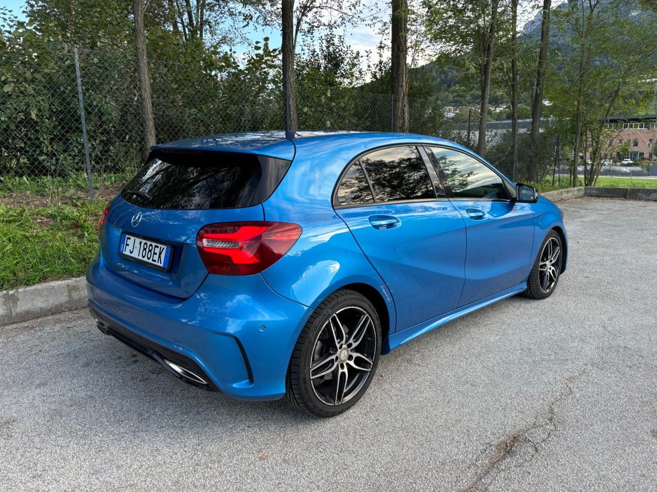 Mercedes-benz A 200 d Auto 4Matic Premium AMG