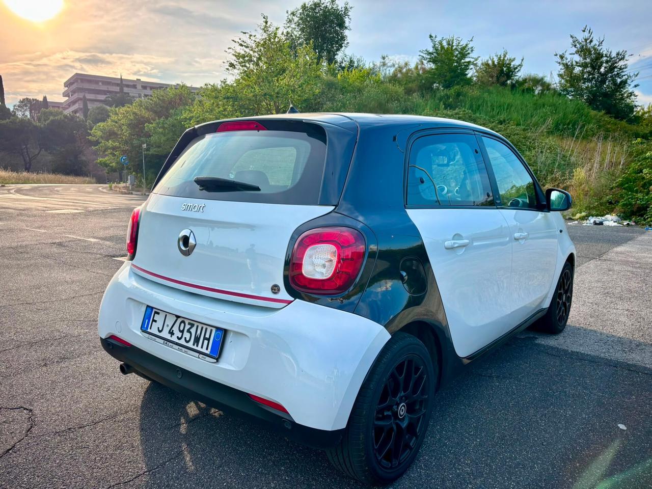SMART FORFOUR PRIME 2017 | 80.000 KM | TETTO APRIBILE | TOUCHSCREEN | CERCHI NERI | PERFETTA