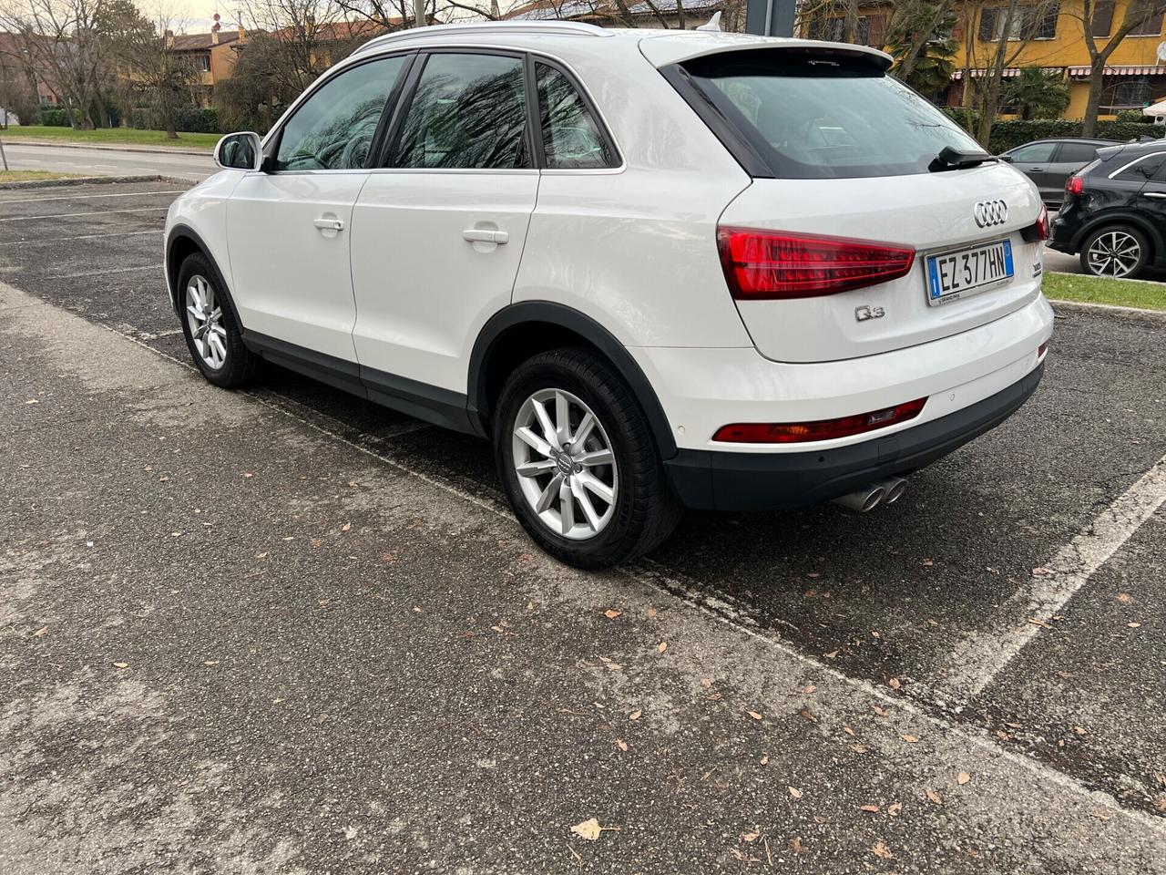 Audi Q3 2.0 TDI 150 CV quattro S tronic Sport