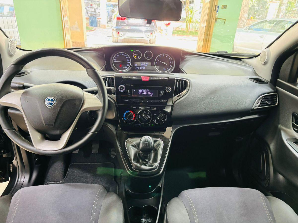 Lancia Ypsilon 1.2 70cv 5 porte Gold Neop.Ok
