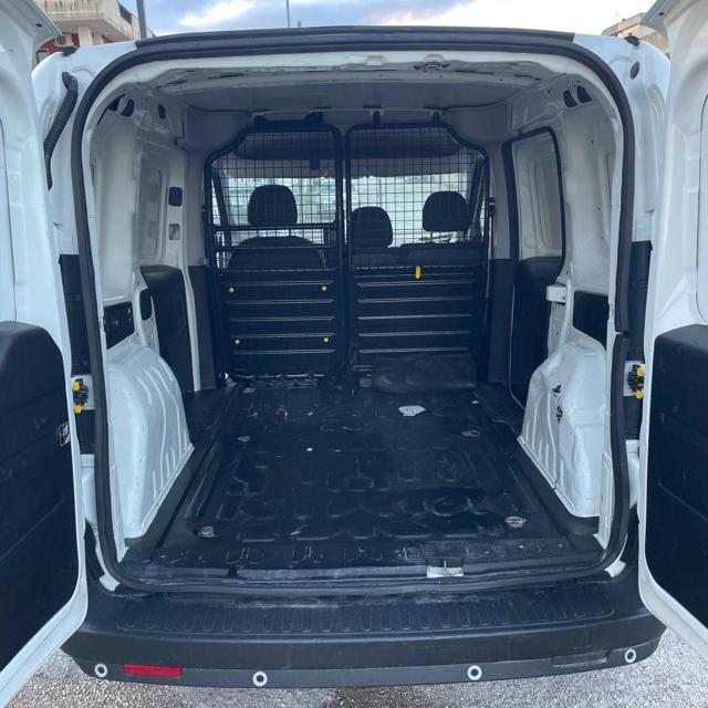 FIAT DOBLO' 1.6 M-JET 105CV FURGONE 3 POSTI SX - 2019