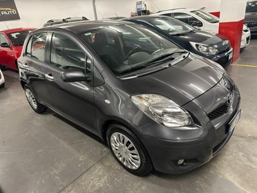 Toyota Yaris 1.3 5 porte Sol