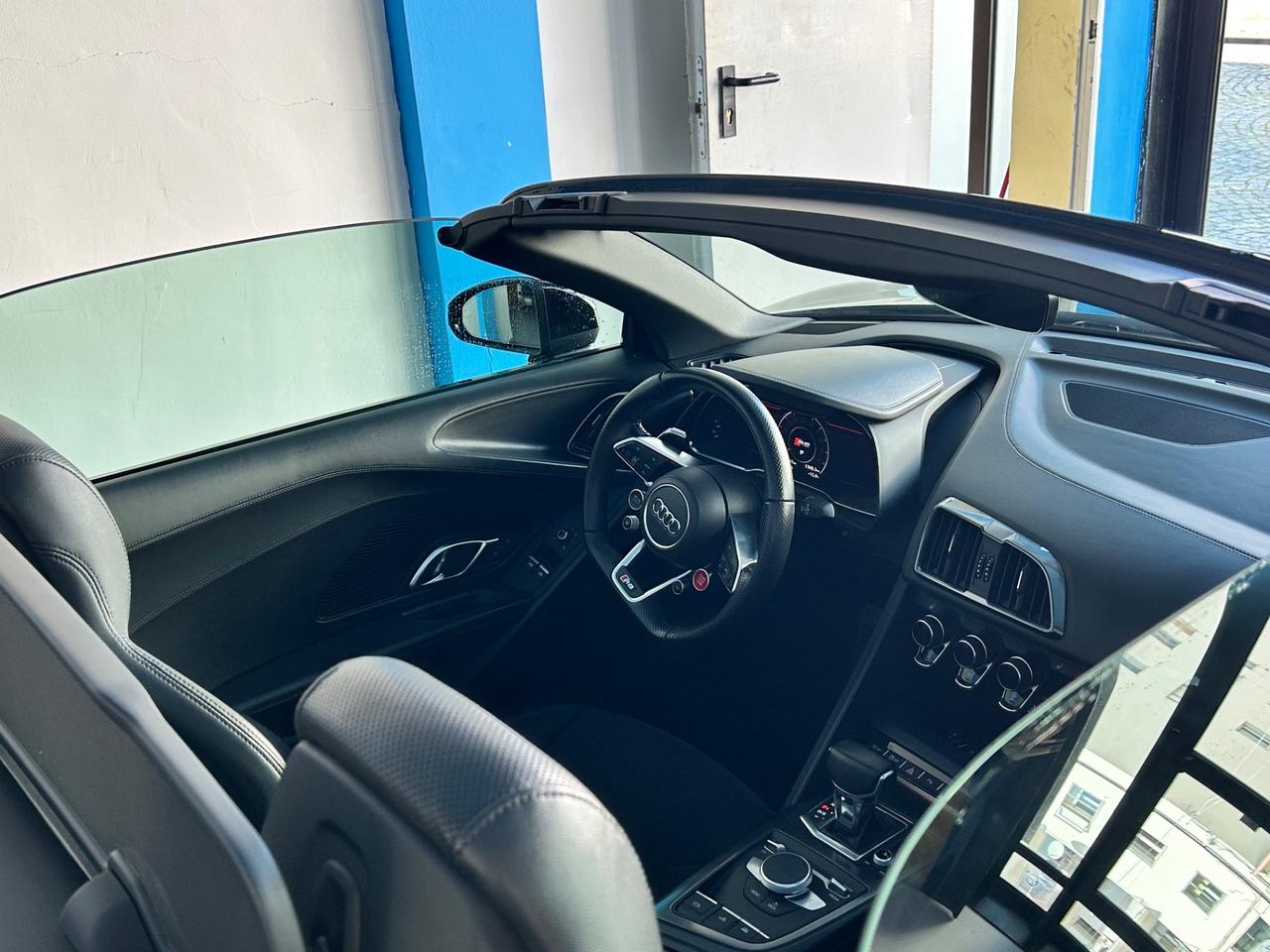Audi R8 Spyder V10 quattro S tronic