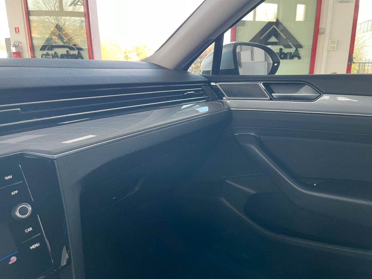 Volkswagen Passat Variant 2.0 TDI SCR EVO DSG Business