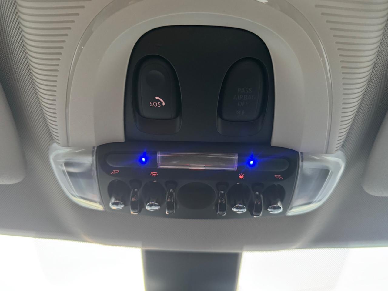 Mini Cooper Countryman 1.5 Essential 136cv final edition