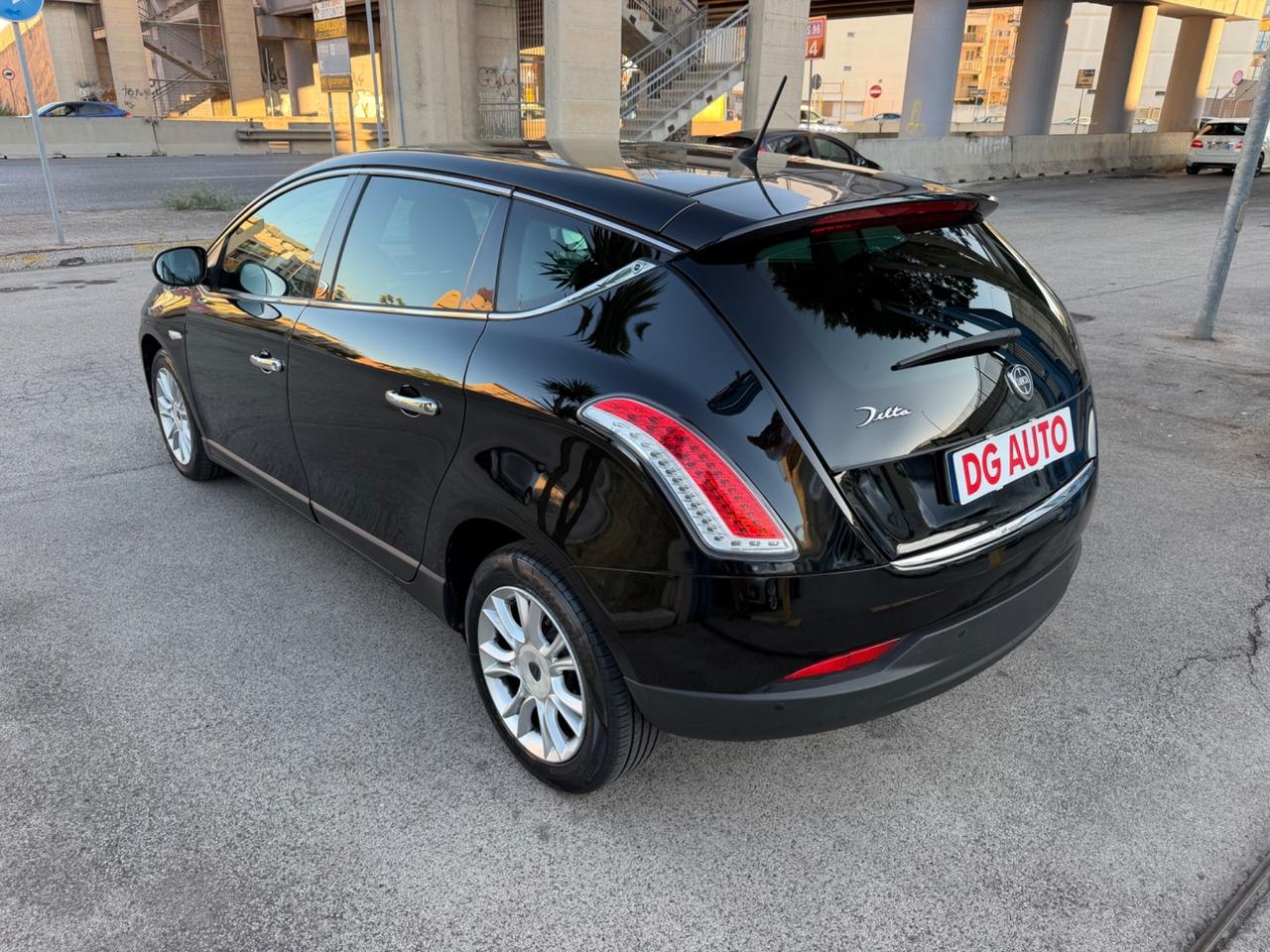 Lancia Delta 1.6 MJT 120 cv 2013