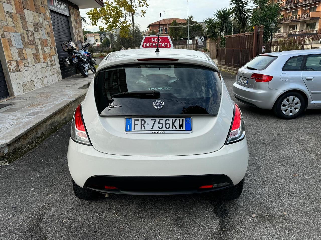 Lancia Ypsilon 1.2 69cv Elefantino - NEOPATENTATI