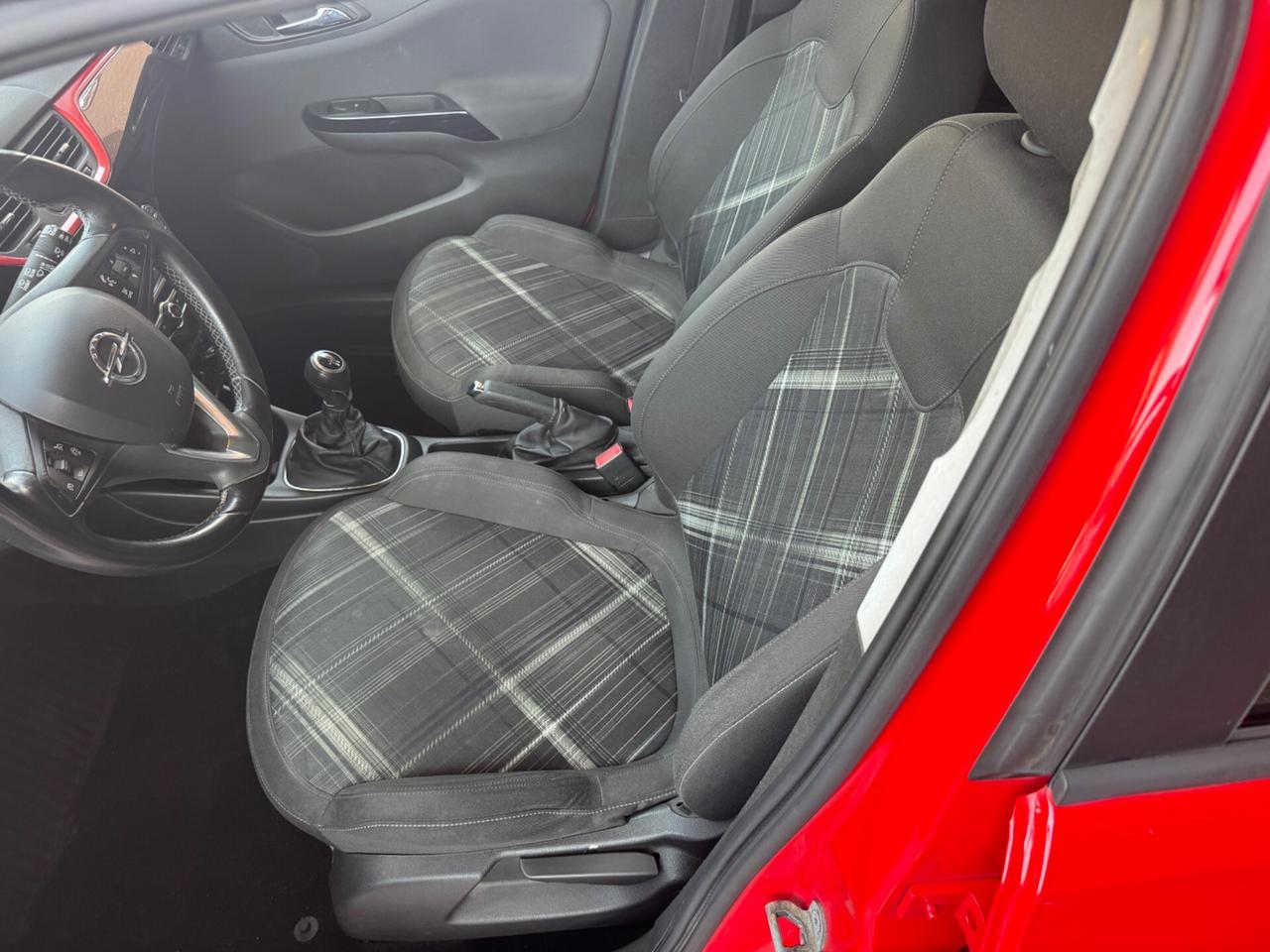 Opel Corsa 1.4 90CV GPL Neopatentati