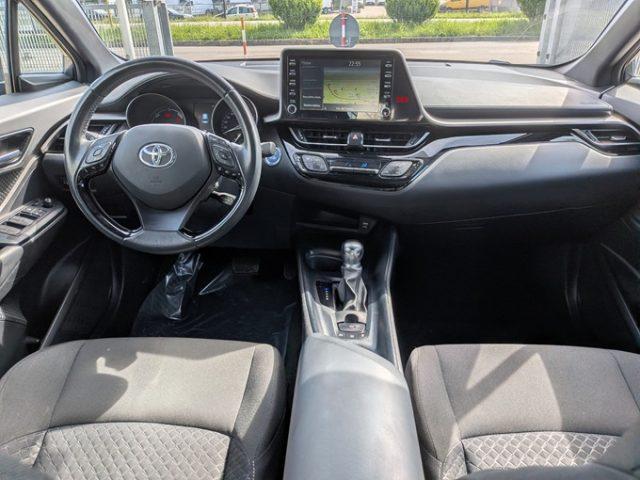 TOYOTA C-HR 1.8 Hybrid E-CVT Black Line