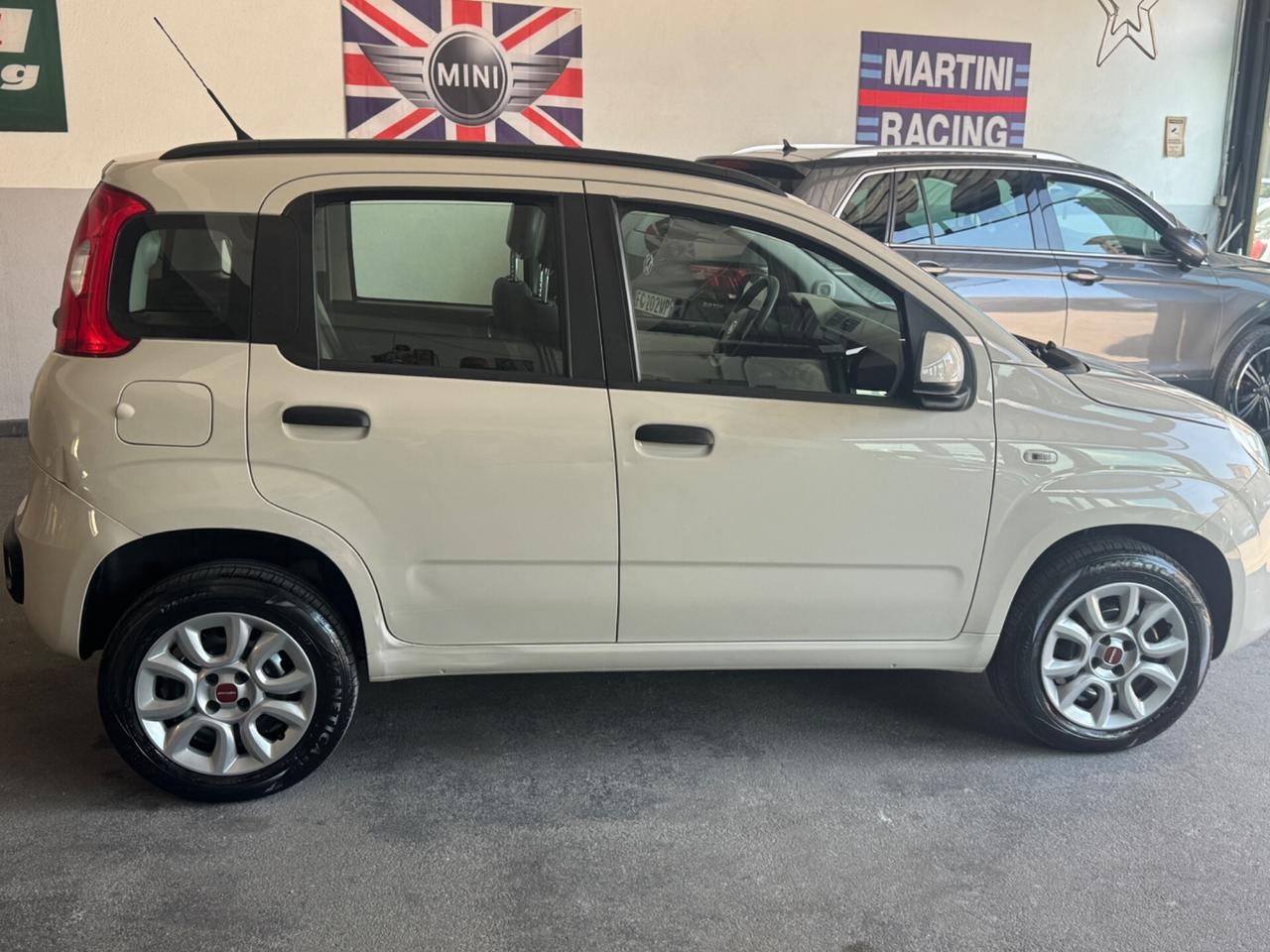 Fiat Panda 0.9 TwinAir Turbo Natural Power Lounge