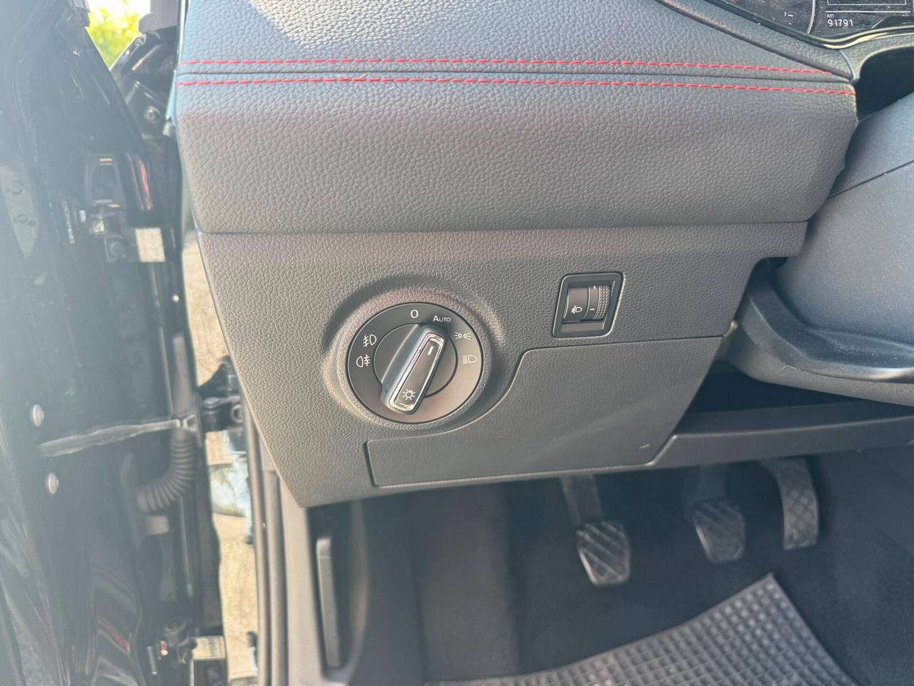 Seat Arona 1.0 TGI FR Cerchi 17"