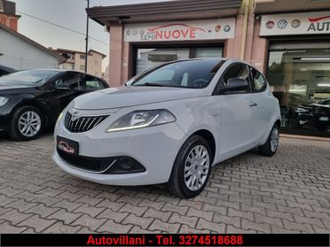 LANCIA YPSILON 1.0 CV 70 ECOCHIC Hybrid GOLD 2021