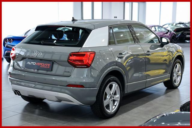 AUDI Q2 35 TDI quattro S tronic Business Plus